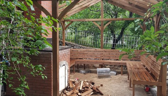 MÜSTAKİL YAYLA EVİ DRENAJ ÇALIŞMASI,DIŞ MEKAN DÜZENLEMESİ,KAMELYA İMALATI VE MONTAJI